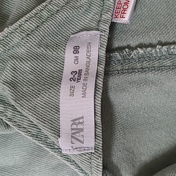 Jean Overalls - Picture 3 of 4